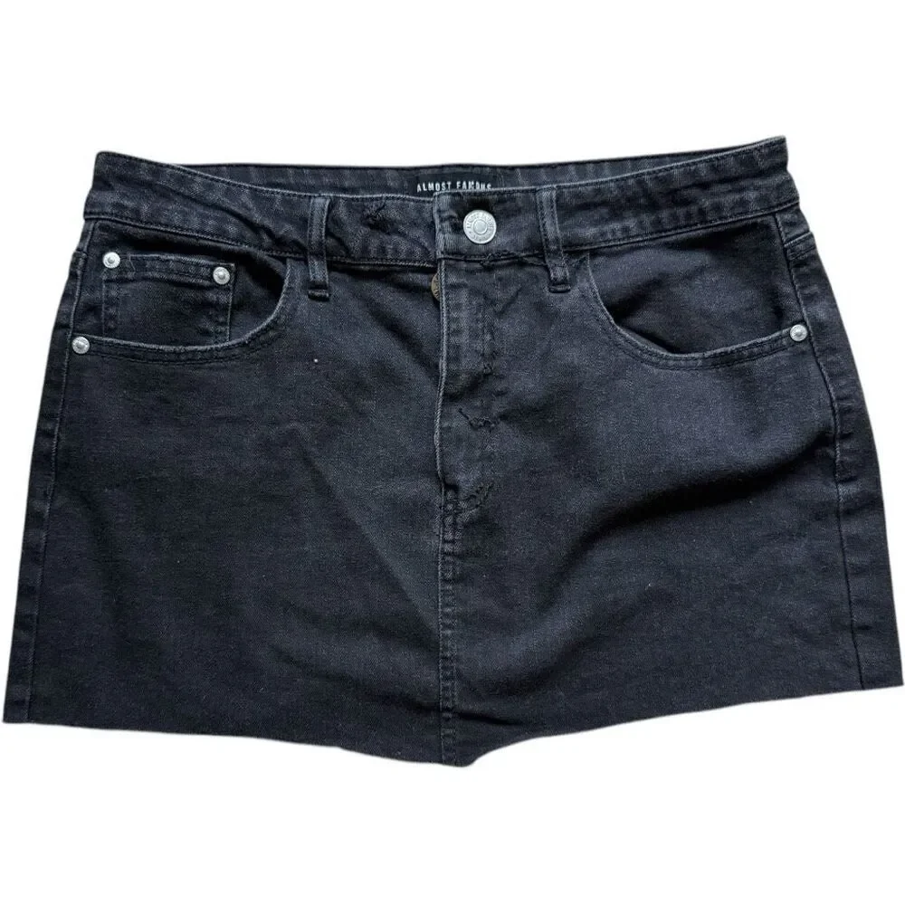 Womens Almost Famous Button Flu Black Denim Jean Mini Skirt - Sz L